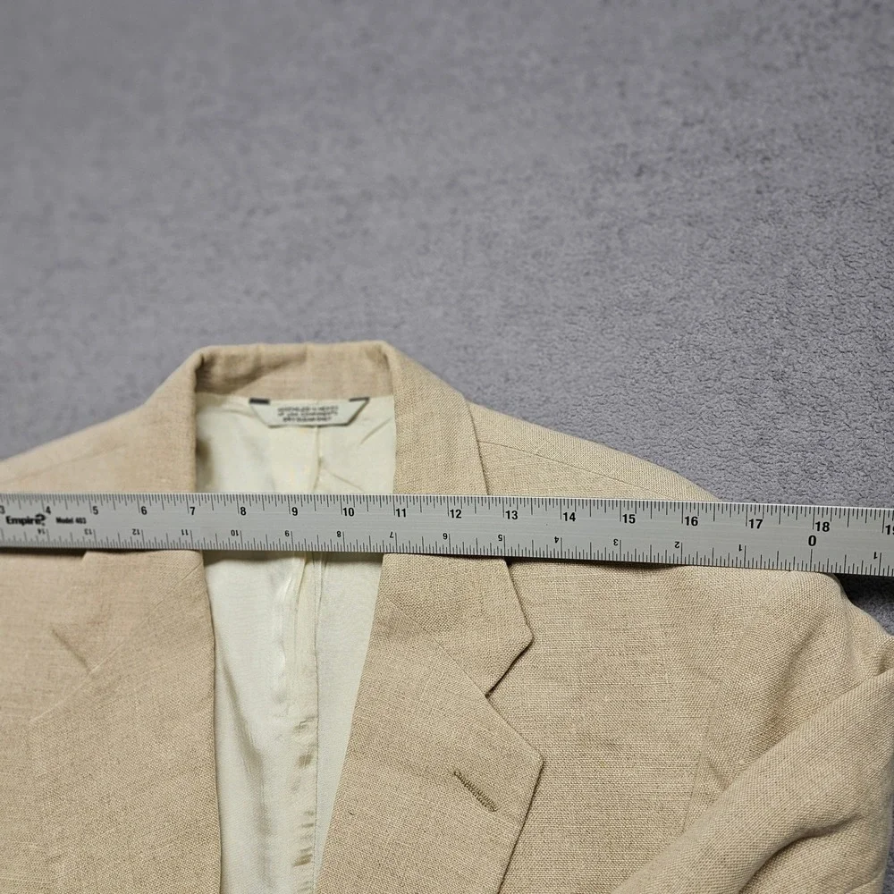 AKA Eddie Bauer Mens 38R Linen Blazer Tan Oatmeal 2 Button Sport Coat Regular